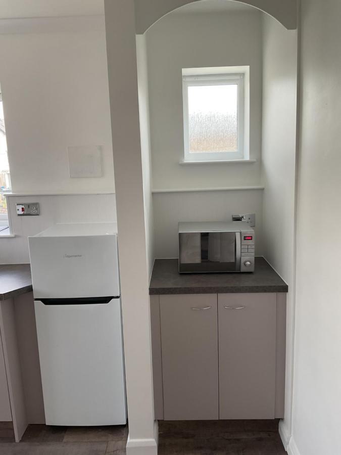 Large 2-Bedroom Maisonette With Free Parking Twickenham Exterior photo