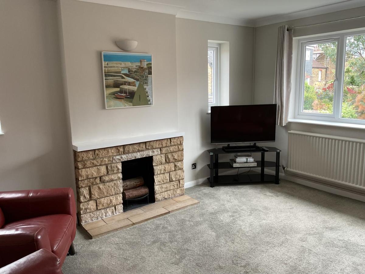 Large 2-Bedroom Maisonette With Free Parking Twickenham Exterior photo